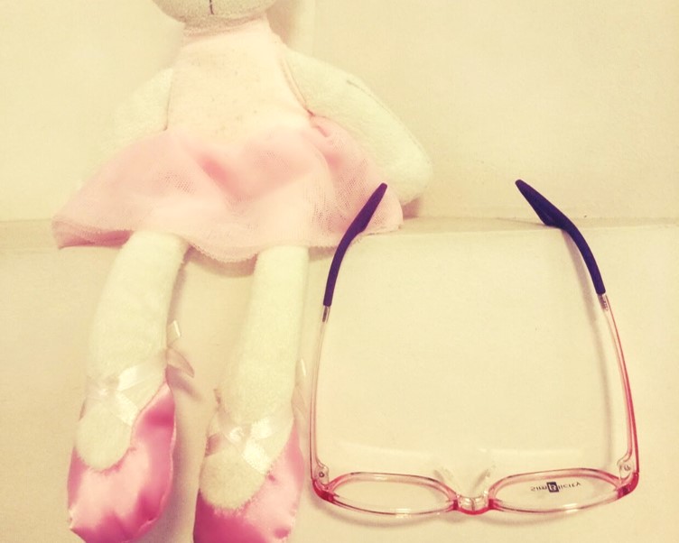 non-slip eyewear