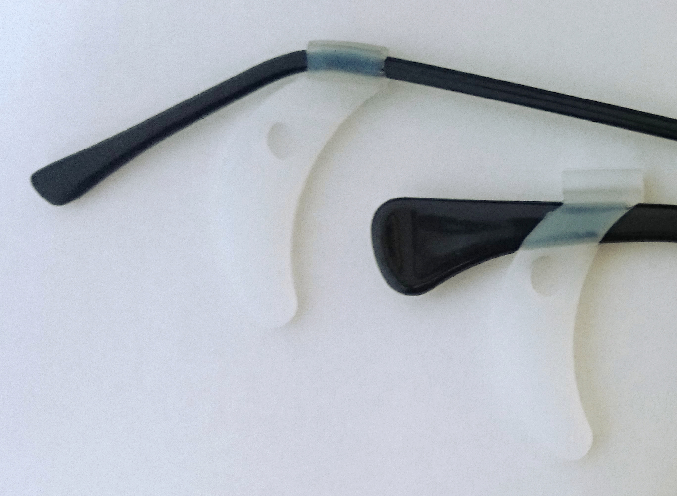 spectacle retainer
